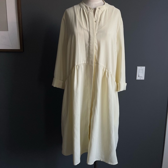 Tuckernuck Royal Ivory Silk Shirt Dress - Picture 1 of 7